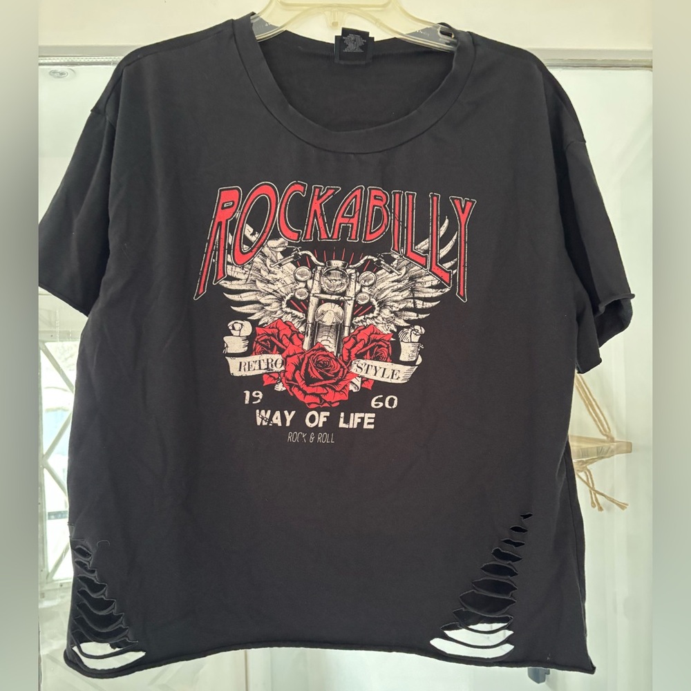 Rockabilly Black Distressed‎ Short Sleeve Tee